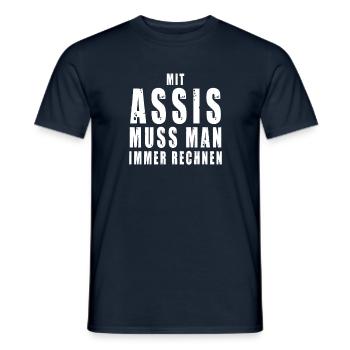 Mit Assis muss man immer rechnen Asozial Spruch - Männer T-Shirt - Navy - Vorne - AI Model Male 178 light (178cm)