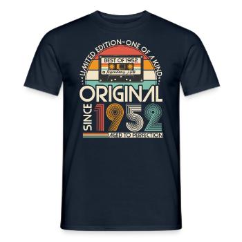 Original 1952 Vintage Vintage Rétro Anniversaire - T-shirt homme - marine - Devant - AI Model Male 178 light (178cm)