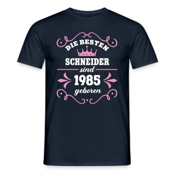 Schneiderin Geburtstag Geb 1985 Schneider Kollegen - Männer T-Shirt - Navy - Vorne - AI Model Male 178 light (178cm)