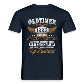 Oldtimer Baujahr 1992 Jahrgang Geburtstag Geschenk - Männer T-Shirt - Navy - Vorne - AI Model Male 178 light (178cm)