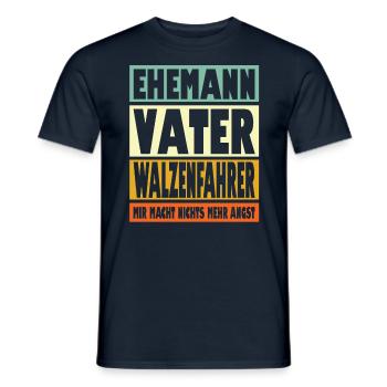 Walzenfahrer Vater Ehemann Held - Männer T-Shirt - Navy - Vorne - AI Model Male 178 light (178cm)