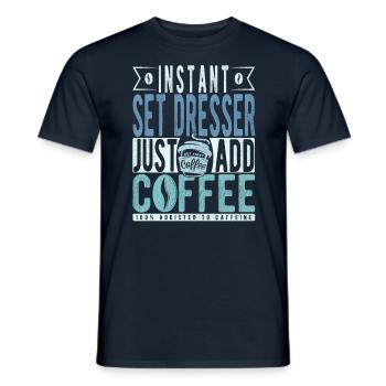 Set Dresser Café Dicton - T-shirt homme - marine - Devant - AI Model Male 178 light (178cm)