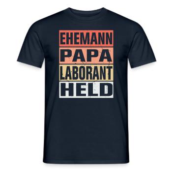 Laborant Vater Ehemann Held - Männer T-Shirt - Navy - Vorne - AI Model Male 178 light (178cm)