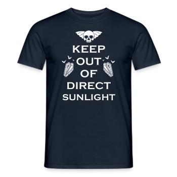 Tenir à l’abri de la lumière directe du soleil Vampire - T-shirt homme - marine - Devant - AI Model Male 178 light (178cm)