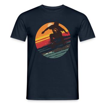 Silhouette Skateboarder au coucher du soleil - T-shirt homme - marine - Devant - AI Model Male 178 light (178cm)