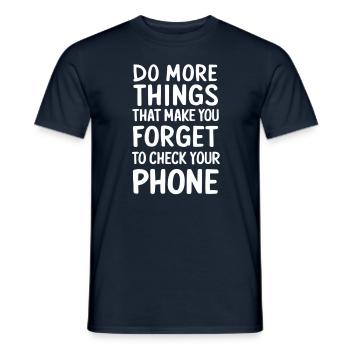 Mache Mehr Dinge Die Dich Glücklich Machen - Männer T-Shirt - Navy - Vorne - AI Model Male 178 light (178cm)
