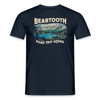 Beartooth Highway Road Trip Squad - Männer T-Shirt - Navy - Vorne - AI Model Male 178 light (178cm)