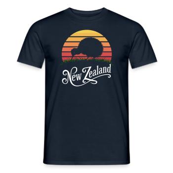 Conception souvenir de silhouette de kiwi de Nouvelle-Zélande - T-shirt homme - marine - Devant - AI Model Male 178 light (178cm)