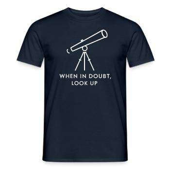 Astronomes amateurs : levez toujours les yeux - T-shirt homme - marine - Devant - AI Model Male 178 light (178cm)