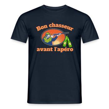 Chasseur et apéro la chasse avec humour - T-shirt homme - marine - Devant - AI Model Male 178 light (178cm)