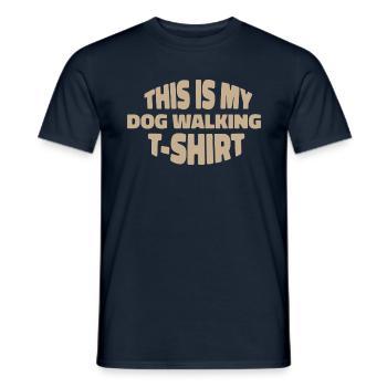 Dog walking Shirt Fun - Männer T-Shirt - Navy - Vorne - AI Model Male 178 light (178cm)