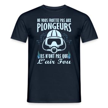 humour plongeur 2 - T-shirt homme - marine - Devant - AI Model Male 178 light (178cm)