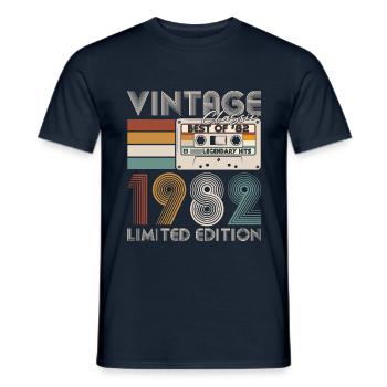 Vintage 1982 Vintage Born Anniversaire Rétro - T-shirt homme - marine - Devant - AI Model Male 178 light (178cm)
