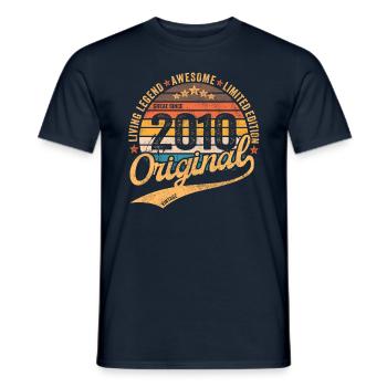 2010 Birthday Retro Vintage born in 2010 - Men's T-Shirt - navy - Front - AI Model Male 178 light (178cm)