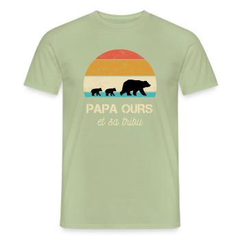 papa ours petits ours - T-shirt homme - vert sauge - Devant - AI Model Male 178 light (178cm)