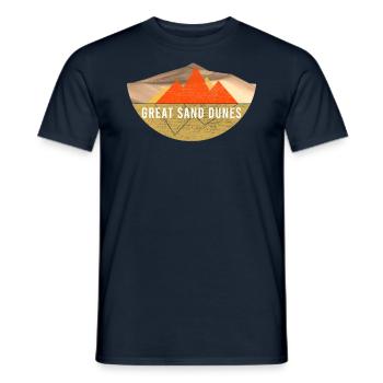 Altmodisch - Nationalpark Great Sand Dunes - Männer T-Shirt - Navy - Vorne - AI Model Male 178 light (178cm)