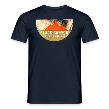 Weinlese - Schwarzer Schlucht-Nationalpark - Männer T-Shirt - Navy - Vorne - AI Model Male 178 light (178cm)