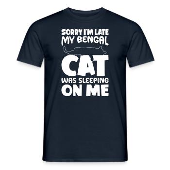 Entschuldigung, Ich Bin Zu Spät - Bengal Cat - Männer T-Shirt - Navy - Vorne - AI Model Male 178 light (178cm)