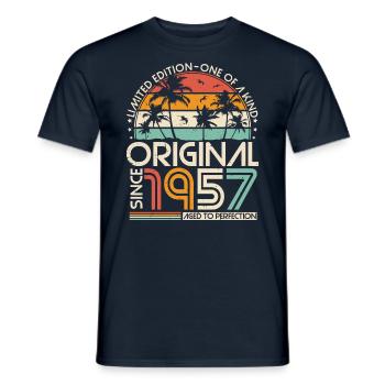 Original 1957 Vintage Anniversaire Rétro - T-shirt homme - marine - Devant - AI Model Male 178 light (178cm)