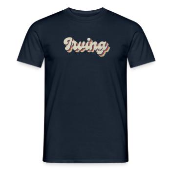 Nostalgisch 70er USA Stadt - Vintage Irving - Männer T-Shirt - Navy - Vorne - AI Model Male 178 light (178cm)