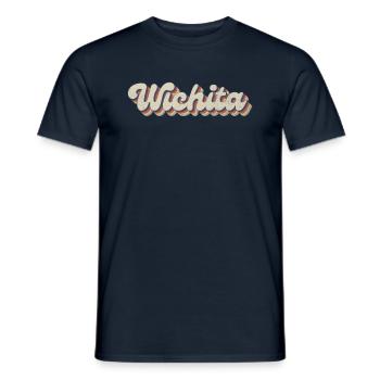 Nostalgisch 70er USA Stadt - Vintage Wichita - Männer T-Shirt - Navy - Vorne - AI Model Male 178 light (178cm)