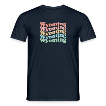 Vintage 70s Hippie USA État - Rétro Wyoming - T-shirt homme - marine - Devant - AI Model Male 178 light (178cm)