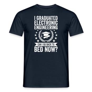 Ich Habe Elektrotechnik Studiert - Männer T-Shirt - Navy - Vorne - AI Model Male 178 light (178cm)