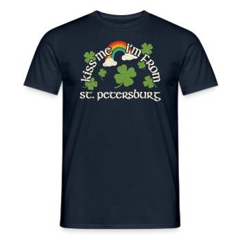 Kiss Me - St. Patrick's Day St. Petersburg - Men's T-Shirt - navy - Front - AI Model Male 178 light (178cm)