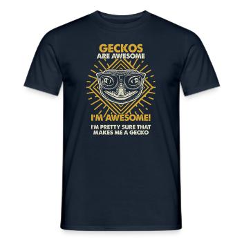 Geckos Sind Großartig - Mama Dad - Männer T-Shirt - Navy - Vorne - AI Model Male 178 light (178cm)