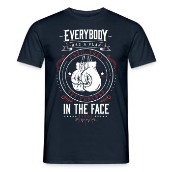 Boxer Design white/red - Männer T-Shirt - Navy - Vorne - AI Model Male 178 light (178cm)
