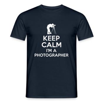 Keep calm Photographer - Männer T-Shirt - Navy - Vorne - AI Model Male 178 light (178cm)