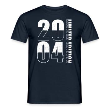 2004 Limited Edition Geburstag - Männer T-Shirt - Navy - Vorne - AI Model Male 178 light (178cm)