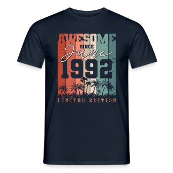 Juni Jahrgang 1992 geboren Vintage Geburtstag - Männer T-Shirt - Navy - Vorne - AI Model Male 178 light (178cm)