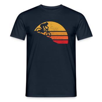 Cadeau VTT VTT Descente Vintage - T-shirt homme - marine - Devant - AI Model Male 178 light (178cm)