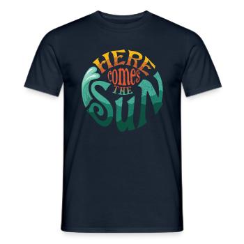 Comes Sun Beach 2022 Tropical Hello Summer - Männer T-Shirt - Navy - Vorne - AI Model Male 178 light (178cm)