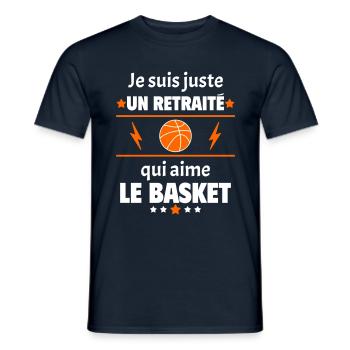 Juste un retraité qui aime le basket, retraite - T-shirt homme - marine - Devant - AI Model Male 178 light (178cm)