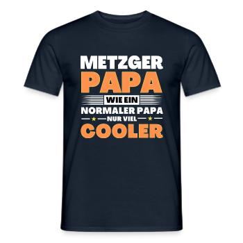 Metzger Papa wie ein normaler nur viel cooler - Männer T-Shirt - Navy - Vorne - AI Model Male 178 light (178cm)