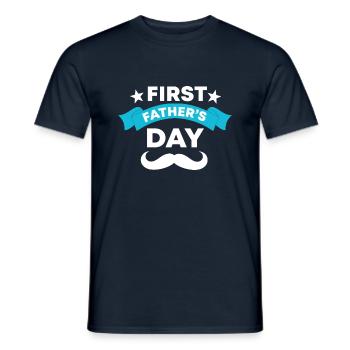 Erster Vatertag - Männer T-Shirt - Navy - Vorne - AI Model Male 178 light (178cm)