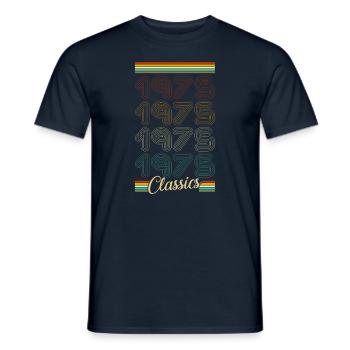 Vintage Classics 1975 - T-shirt homme - marine - Devant - AI Model Male 178 light (178cm)
