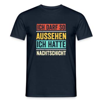 Nachtschicht, Schichtdienst, Nachtdienst, Funshirt - Männer T-Shirt - Navy - Vorne - AI Model Male 178 light (178cm)