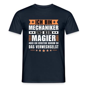 Ich bin Mechaniker und kein Magier - Männer T-Shirt - Navy - Vorne - AI Model Male 178 light (178cm)