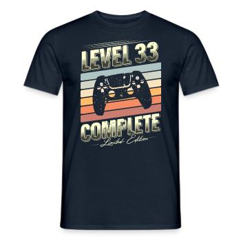 33. Geburtstag Level 33 Complete Limited Edition - Männer T-Shirt - Navy - Vorne - AI Model Male 178 light (178cm)