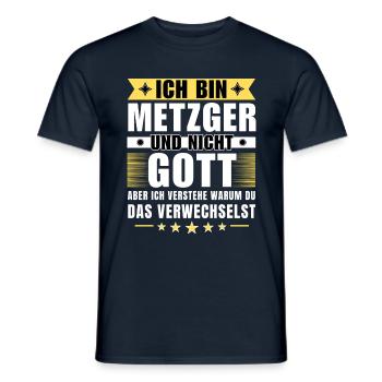 Ich bin Metzger und nicht Gott - Männer T-Shirt - Navy - Vorne - AI Model Male 178 light (178cm)