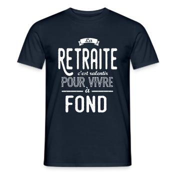 La retraite c'est ralentir - humour retraite - T-shirt homme - marine - Devant - AI Model Male 178 light (178cm)