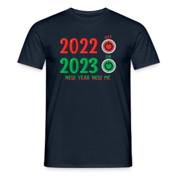 2022 Off 2023 On Happy New Year 2023 New Year - Männer T-Shirt - Navy - Vorne - AI Model Male 178 light (178cm)