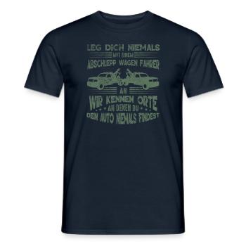 Abschleppdienst Geschenkideen - Männer T-Shirt - Navy - Vorne - AI Model Male 178 light (178cm)