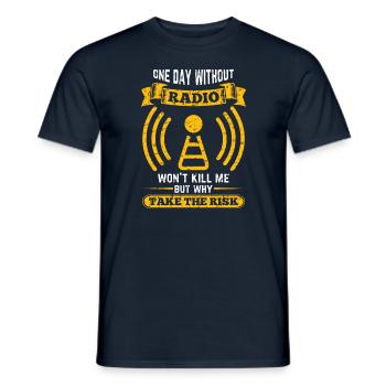 Amateur radio operator a day without sparks will not me - Men's T-Shirt - navy - Front - AI Model Male 178 light (178cm)