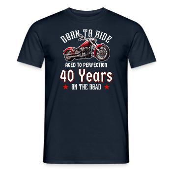 40 Birthday 1985 Motorcyclist Motorcycle - Men's T-Shirt - navy - Front - AI Model Male 178 light (178cm)