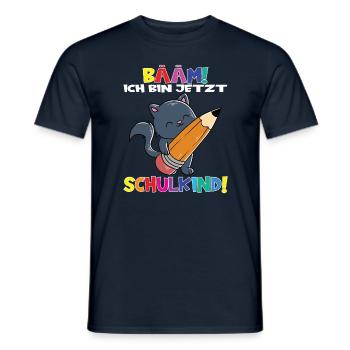 Bääm! Ich Bin Jetzt Schulkind Einschulung - Männer T-Shirt - Navy - Vorne - AI Model Male 178 light (178cm)