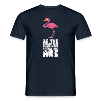 Lustige Flamingo-Grafik - Männer T-Shirt - Navy - Vorne - AI Model Male 178 light (178cm)